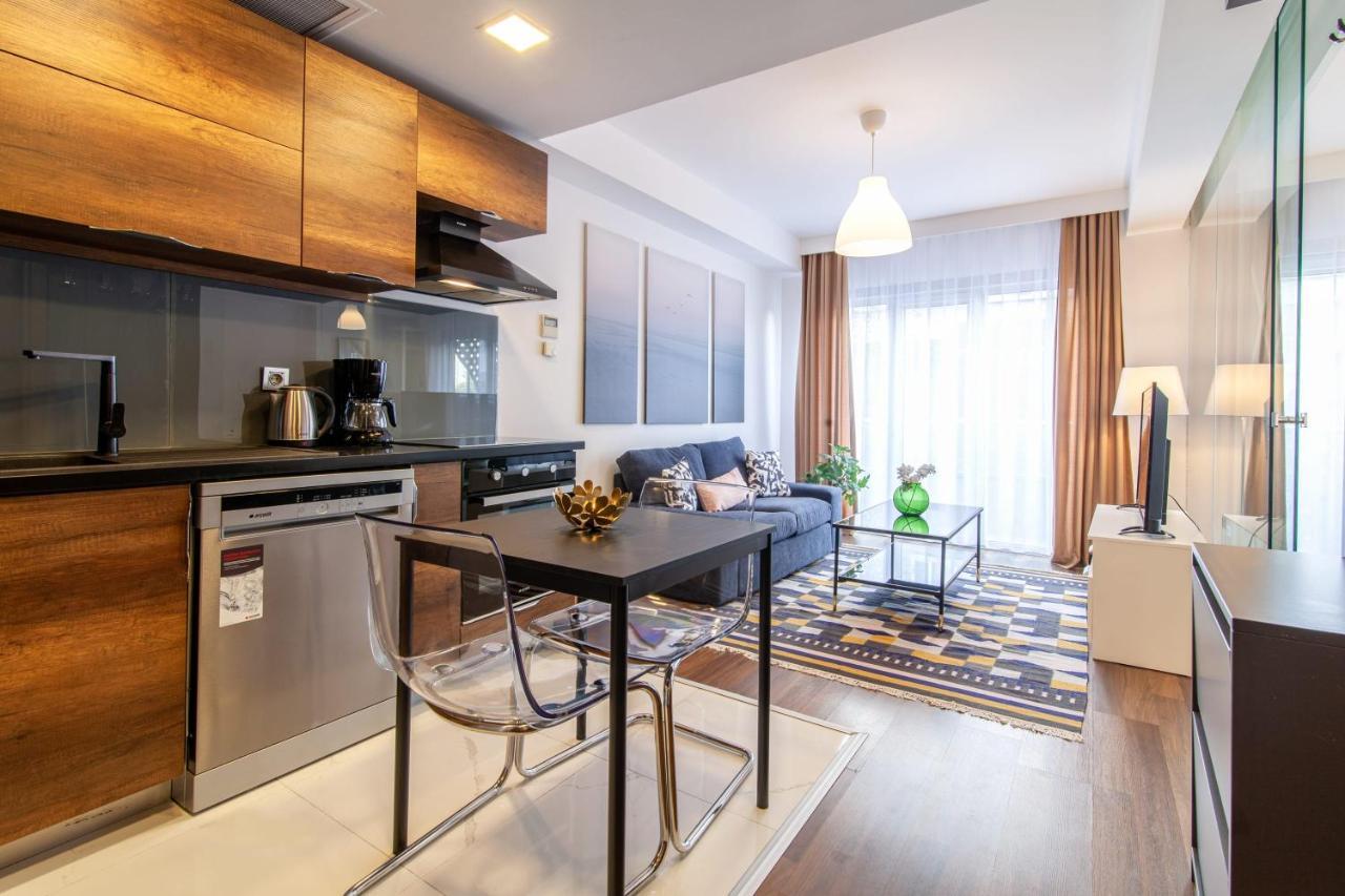Stylish Flat With Location In Sisli Appartamento